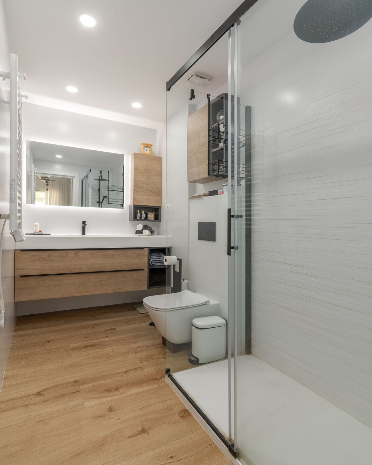 4 Bed Townhouse for sale in Sierrezuela Costa Del Sol, Málaga, Spain