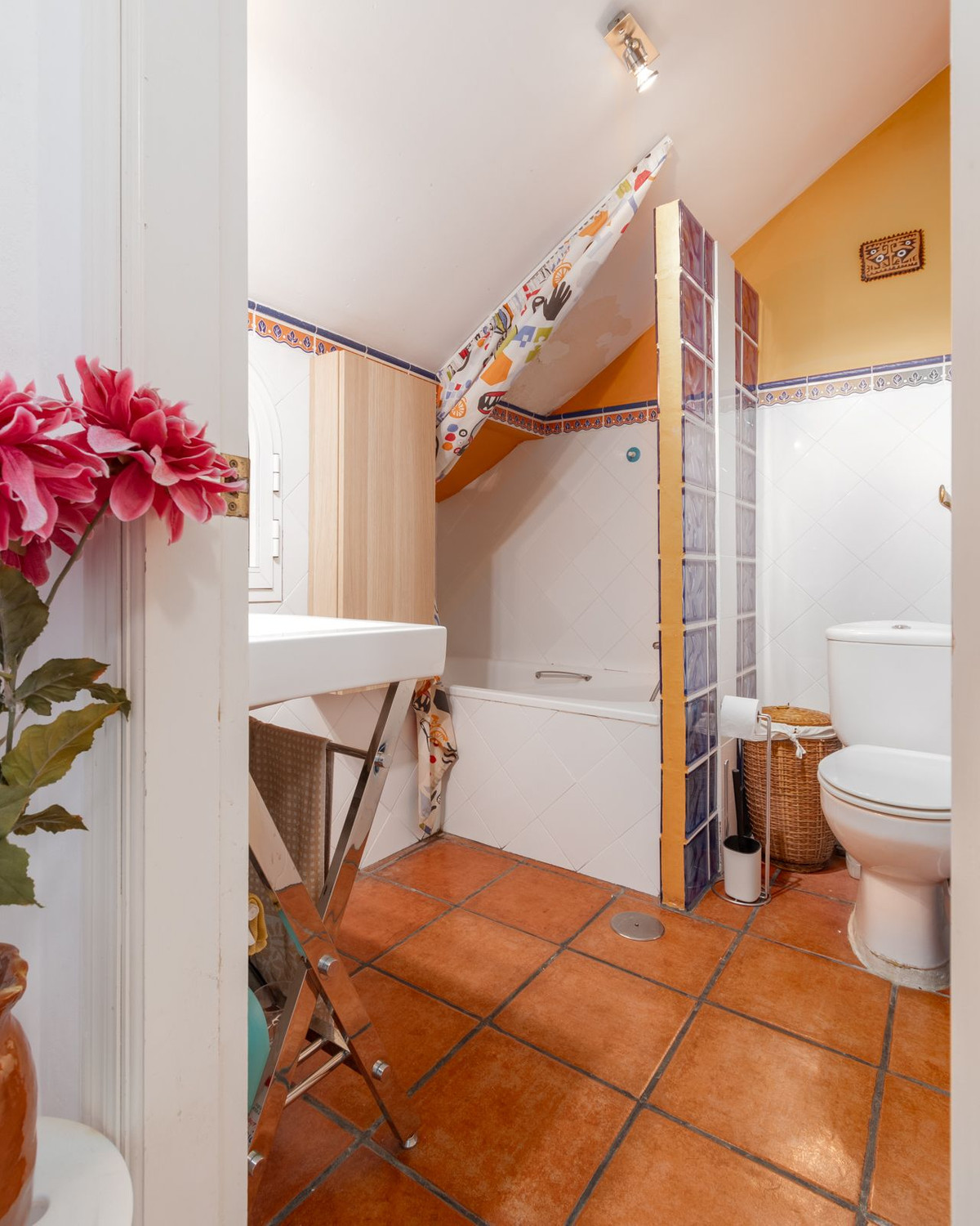4 Bed Townhouse for sale in Sierrezuela Costa Del Sol, Málaga, Spain