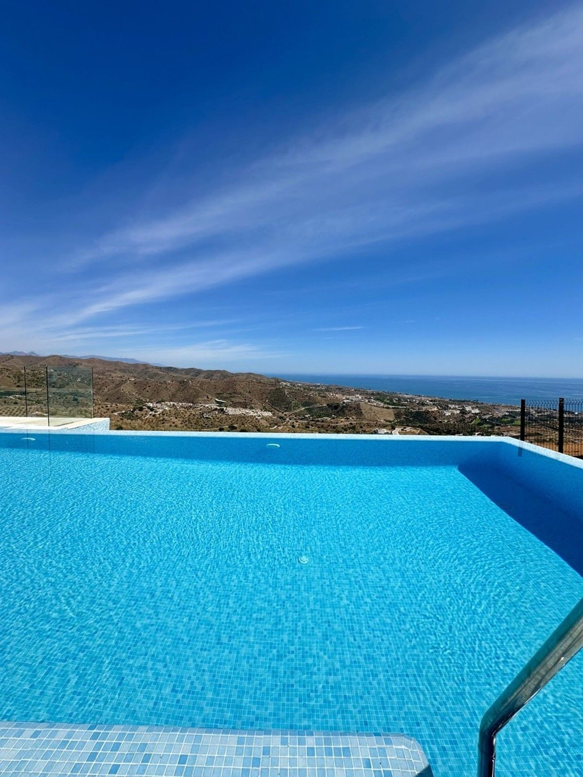 2 Bed Apartment for sale in Rincón De La Victoria Costa Del Sol East, Málaga, Spain