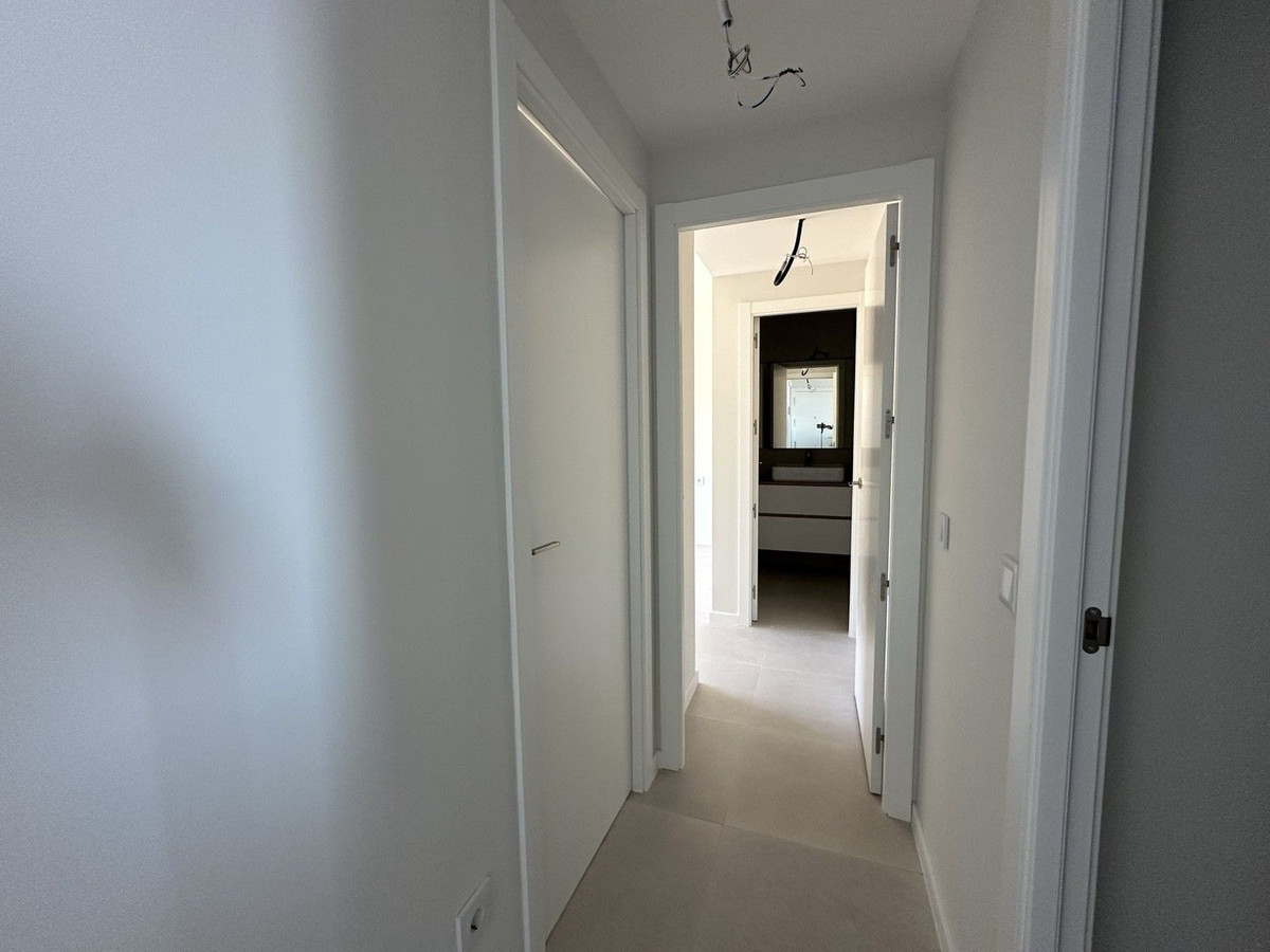 2 Bed Apartment for sale in Rincón De La Victoria Costa Del Sol East, Málaga, Spain
