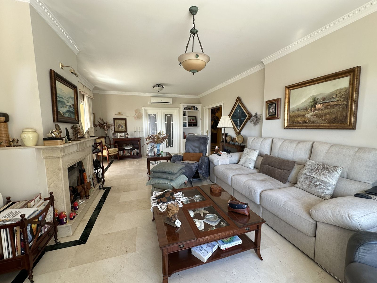 5 Bed Townhouse for sale in Cerrado De Calderón Málaga Ciudad, Málaga, Spain