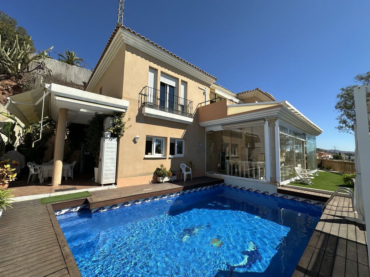 5 Bed Townhouse for sale in Cerrado De Calderón Málaga Ciudad, Málaga, Spain