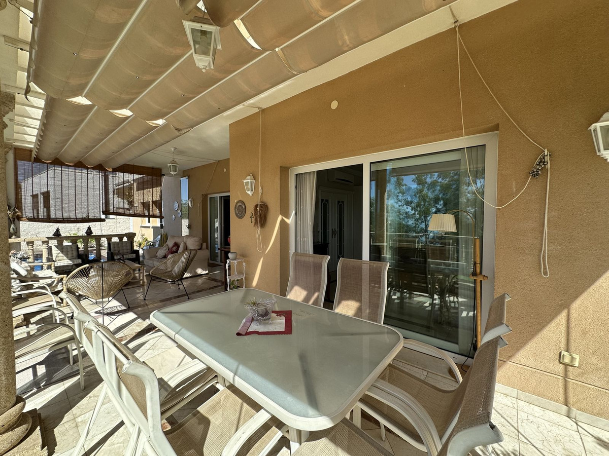 5 Bed Townhouse for sale in Cerrado De Calderón Málaga Ciudad, Málaga, Spain