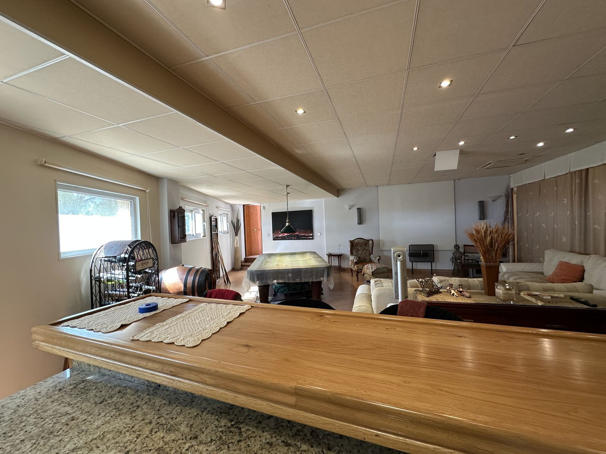 5 Bed Townhouse for sale in Cerrado De Calderón Málaga Ciudad, Málaga, Spain