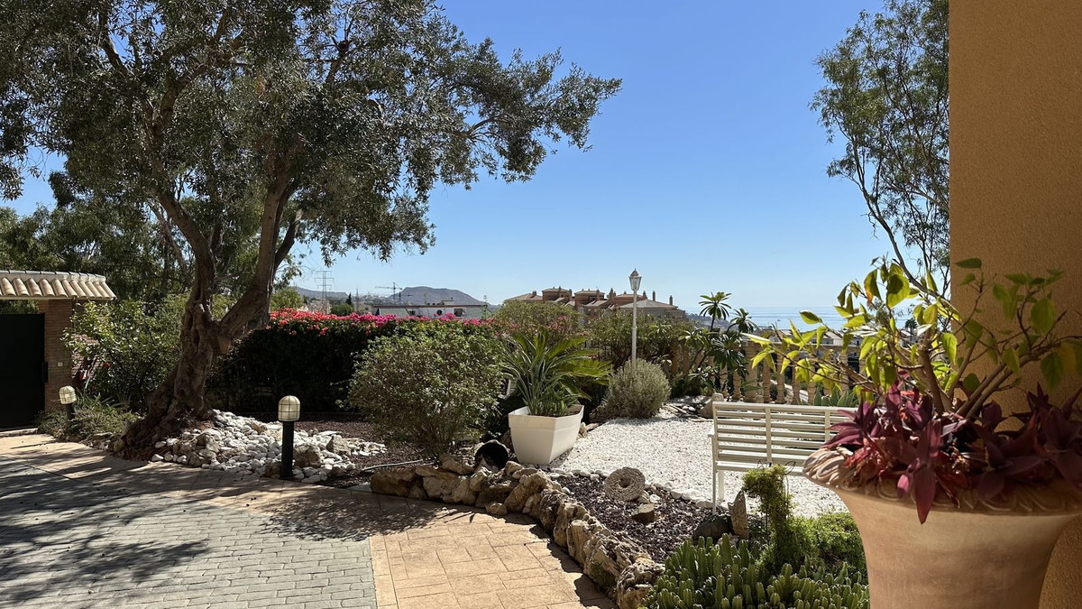 5 Bed Townhouse for sale in Cerrado De Calderón Málaga Ciudad, Málaga, Spain