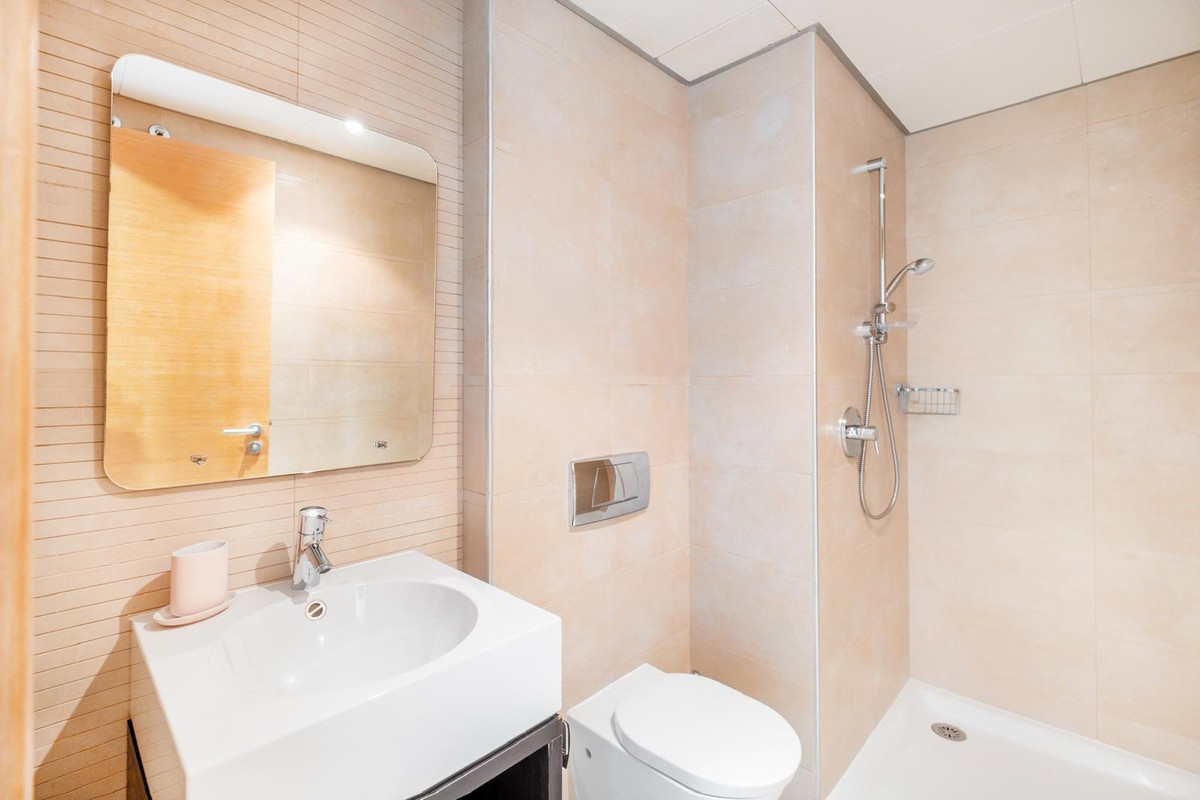 3 Bed Apartment for sale in Altos De Los Monteros Costa Del Sol, Málaga, Spain