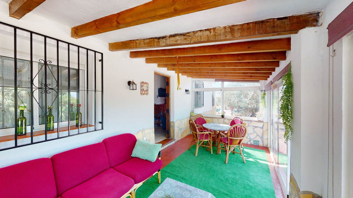 Se vende Villa - Chalet de 4 dormitorios en Costa Del Sol East, Málaga, España