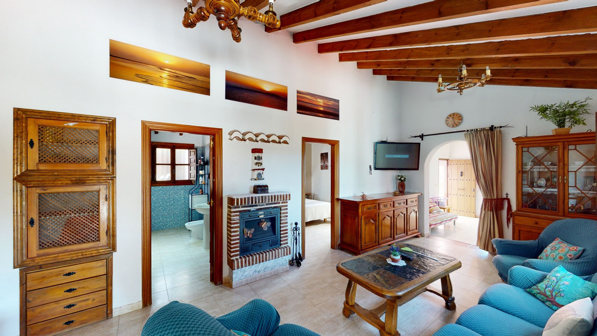 Se vende Villa - Chalet de 4 dormitorios en Costa Del Sol East, Málaga, España