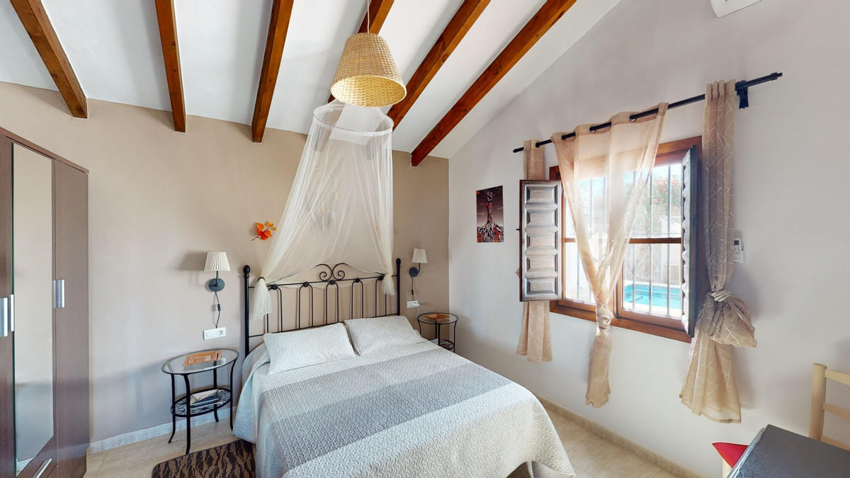 Se vende Villa - Chalet de 4 dormitorios en Costa Del Sol East, Málaga, España