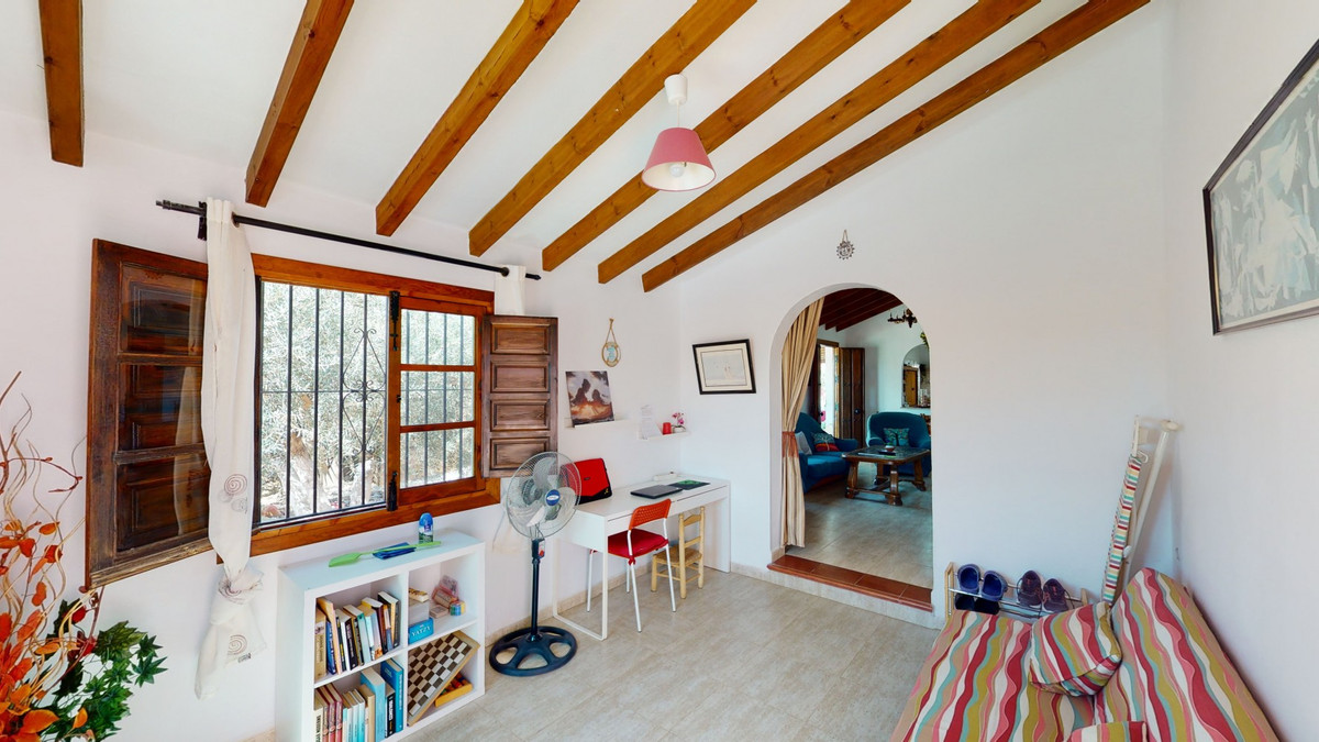 Se vende Villa - Chalet de 4 dormitorios en Costa Del Sol East, Málaga, España