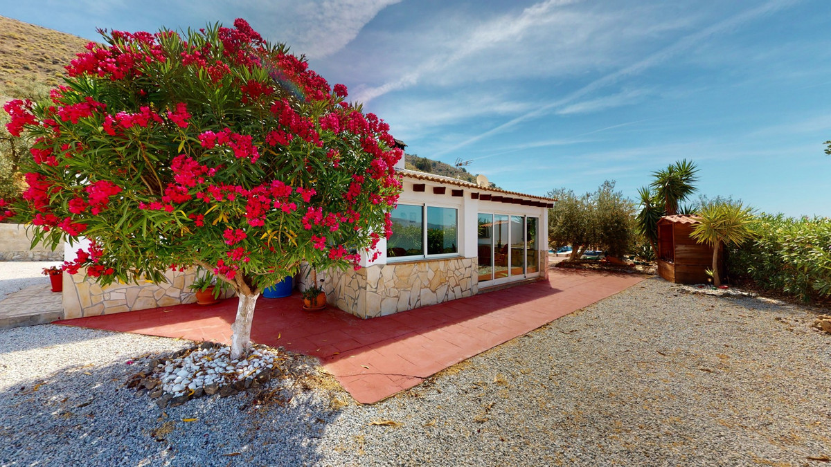 Se vende Villa - Chalet de 4 dormitorios en Costa Del Sol East, Málaga, España