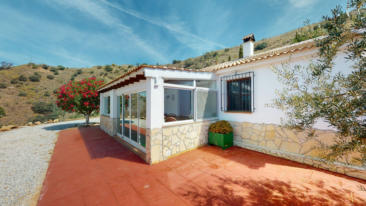 Se vende Villa - Chalet de 4 dormitorios en Costa Del Sol East, Málaga, España
