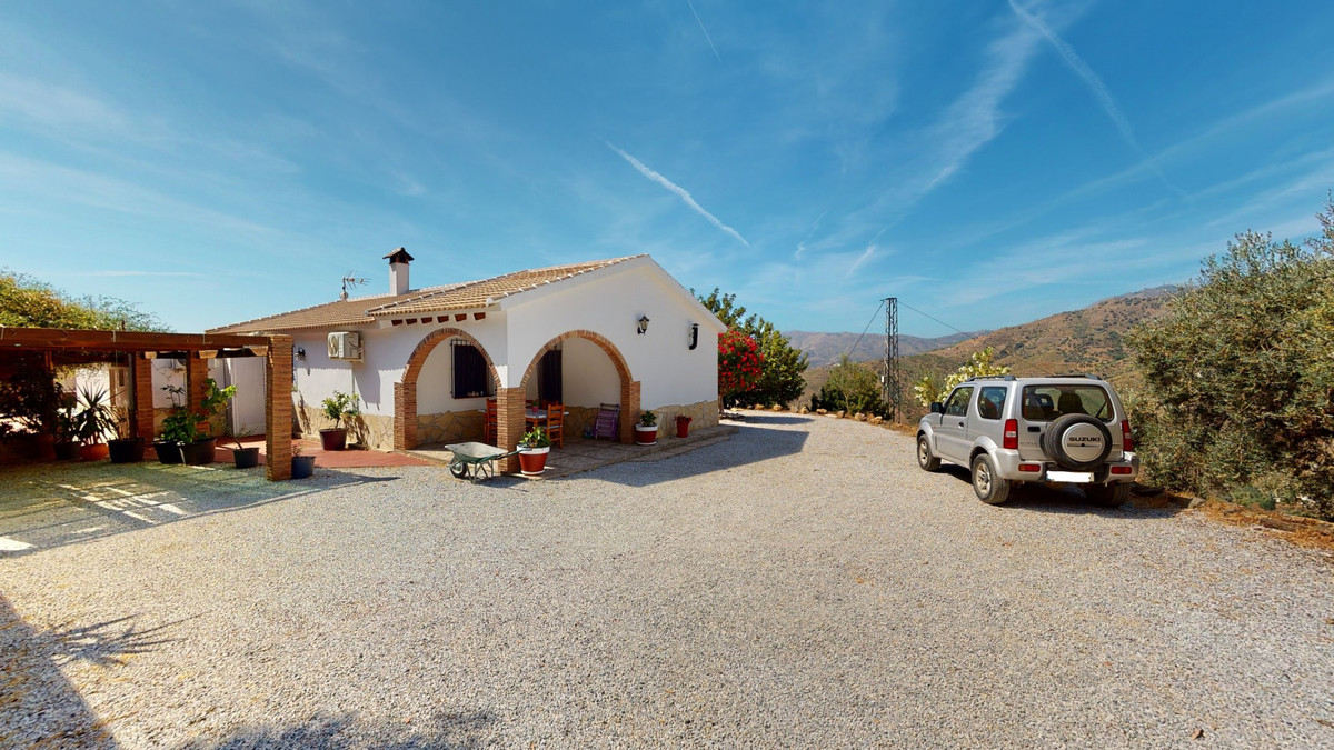 Se vende Villa - Chalet de 4 dormitorios en Costa Del Sol East, Málaga, España