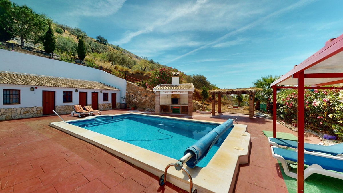 Se vende Villa - Chalet de 4 dormitorios en Costa Del Sol East, Málaga, España