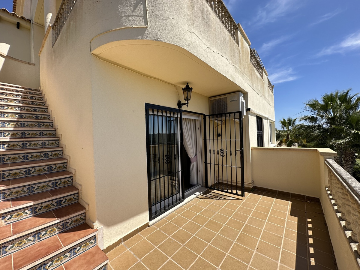 5 Bed Townhouse for sale in Villamartin Costa Blanca, Alicante, Spain