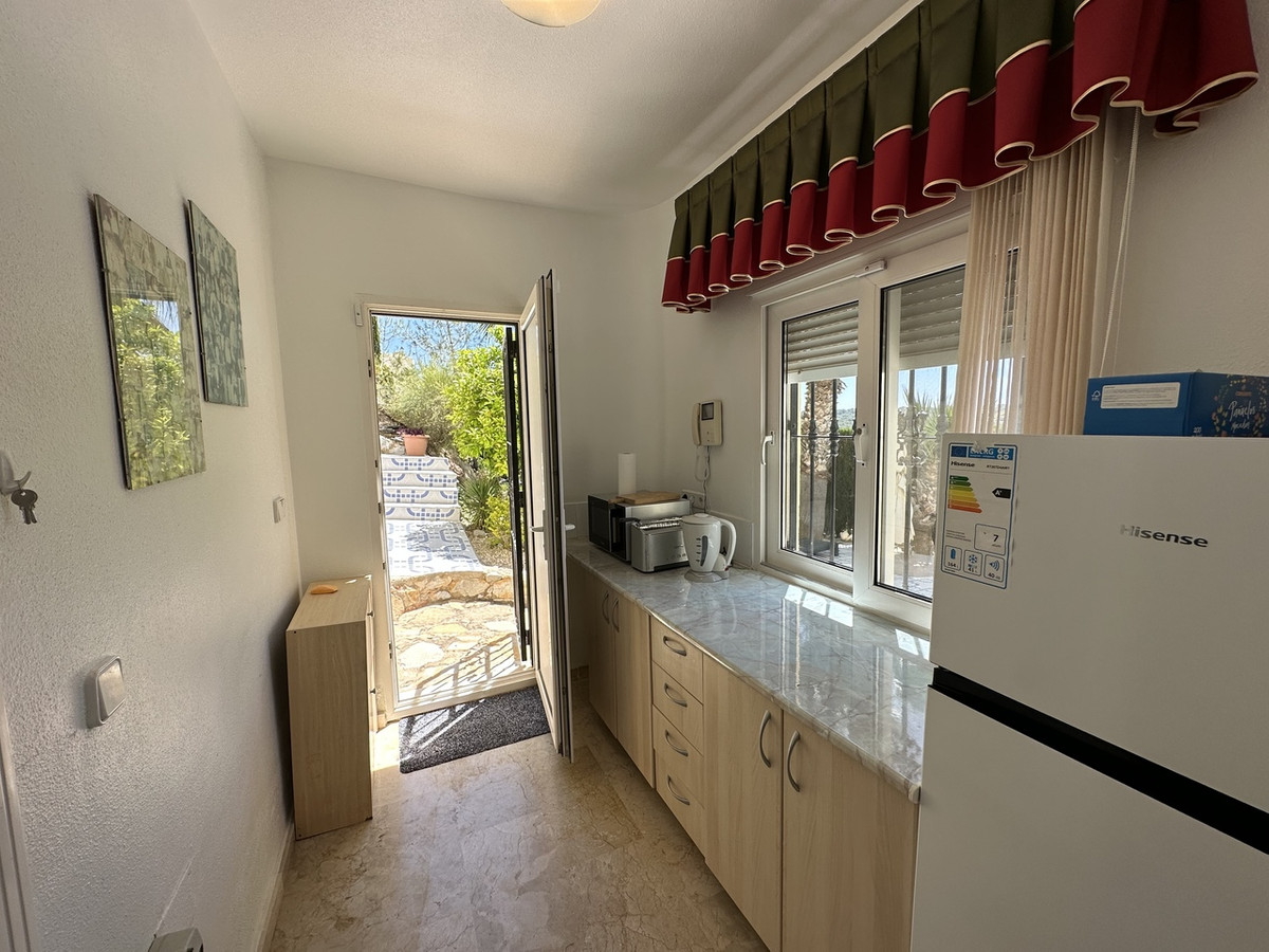5 Bed Townhouse for sale in Villamartin Costa Blanca, Alicante, Spain