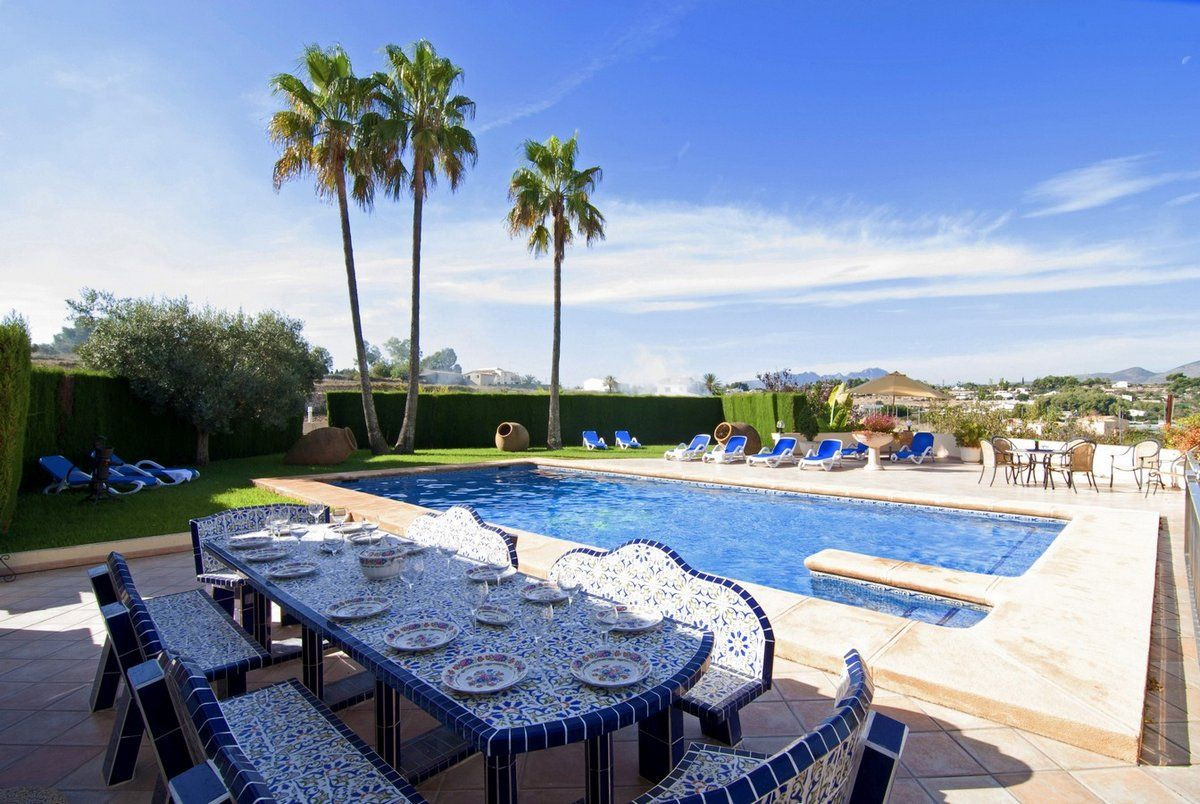 8 Bed Townhouse for sale in Benissa Costa Blanca, Alicante, Spain