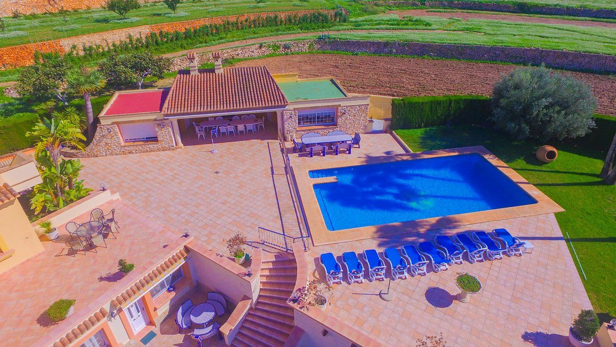 8 Bed Townhouse for sale in Benissa Costa Blanca, Alicante, Spain