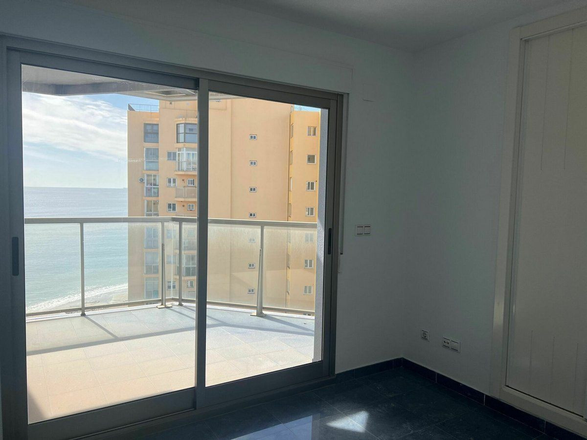 Se vende Apartamento Planta Baja de 3 dormitorios en Costa Blanca, Alicante, España