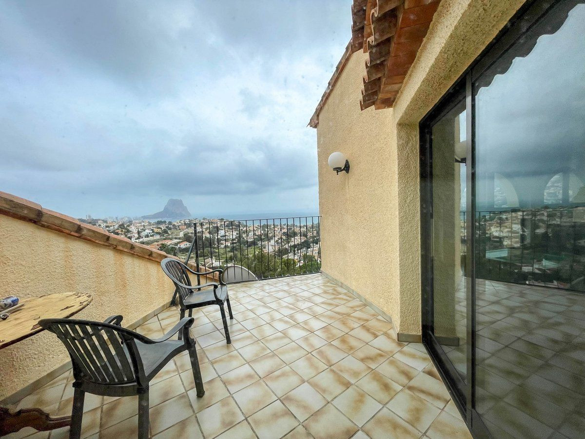 5 Bed Townhouse for sale in Calpe Costa Blanca, Alicante, Spain