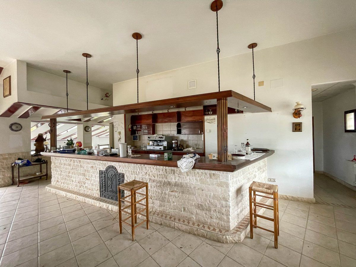 5 Bed Townhouse for sale in Calpe Costa Blanca, Alicante, Spain