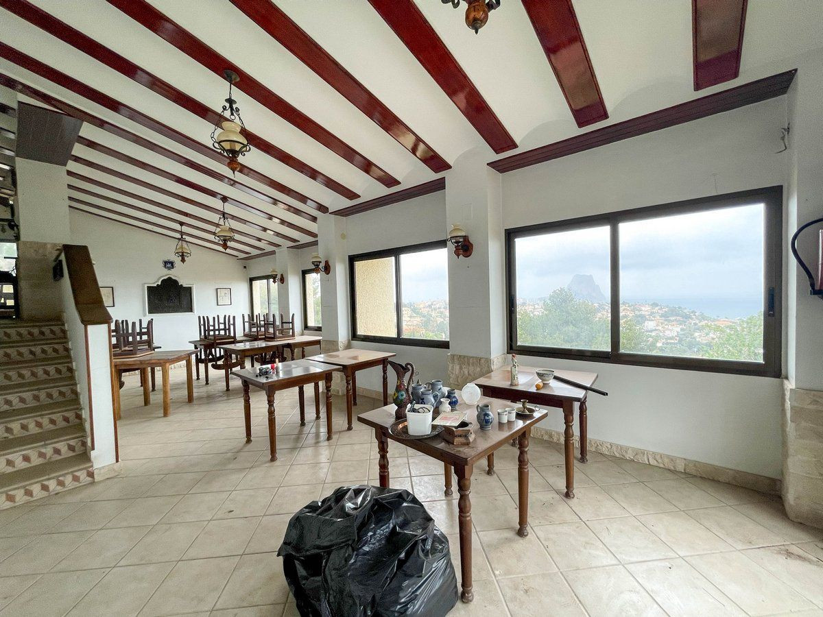 5 Bed Townhouse for sale in Calpe Costa Blanca, Alicante, Spain