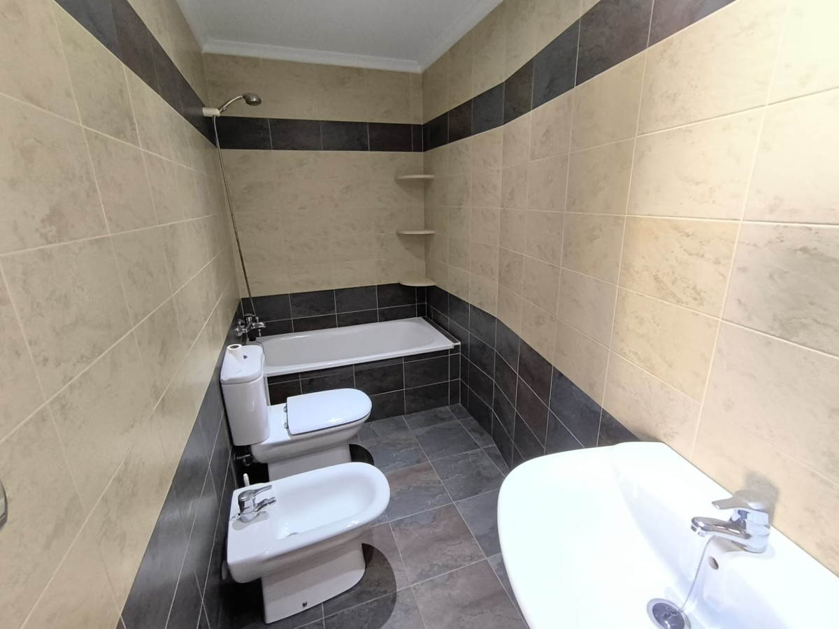 Se vende Apartamento Planta Baja de 3 dormitorios en Costa Blanca, Alicante, España