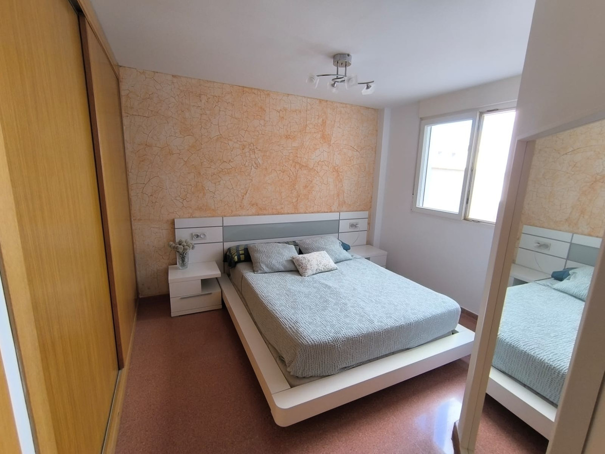 Se vende Apartamento Planta Baja de 3 dormitorios en Costa Blanca, Alicante, España