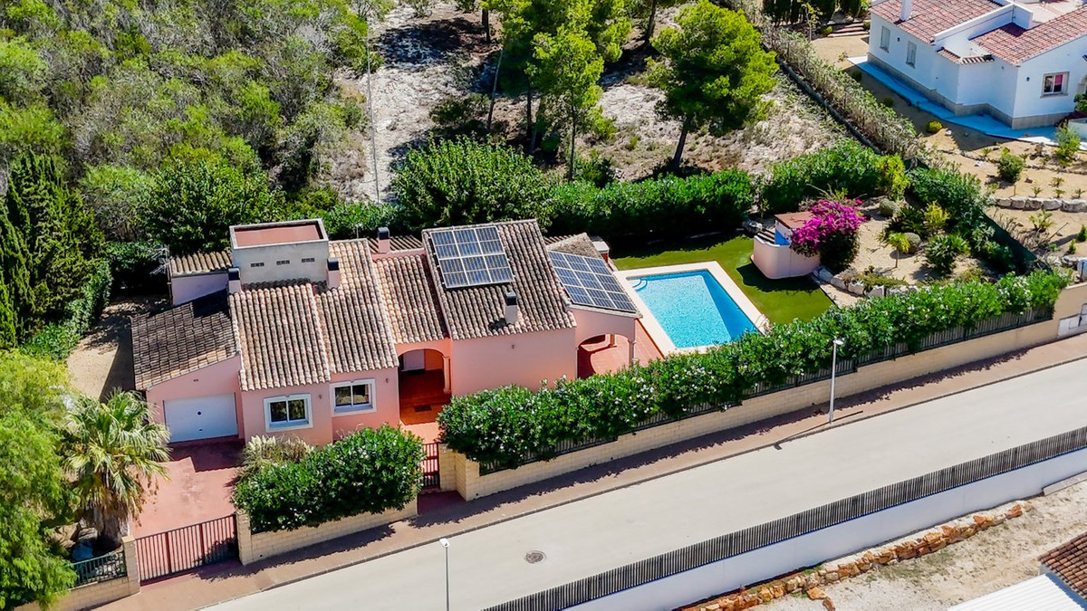 Se vende Villa - Chalet de 4 dormitorios en Costa Blanca, Alicante, España
