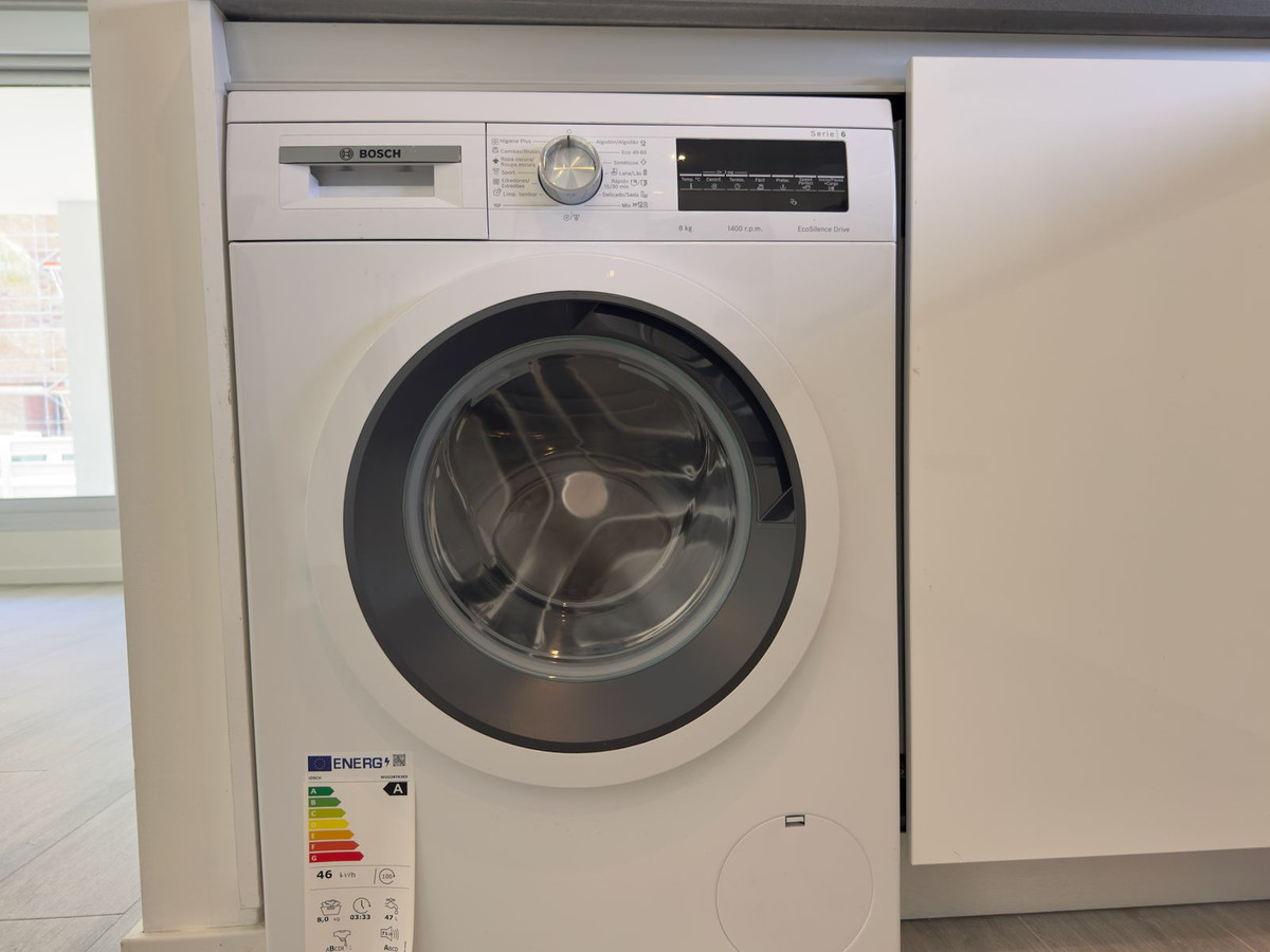 Se vende Apartamento Planta Baja de 3 dormitorios en Costa Del Sol, Málaga, España