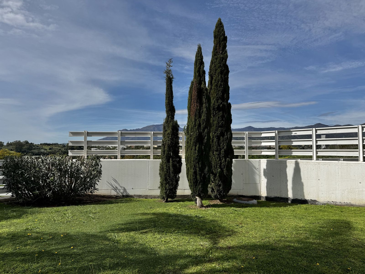 Se vende Apartamento Planta Baja de 3 dormitorios en Costa Del Sol, Málaga, España