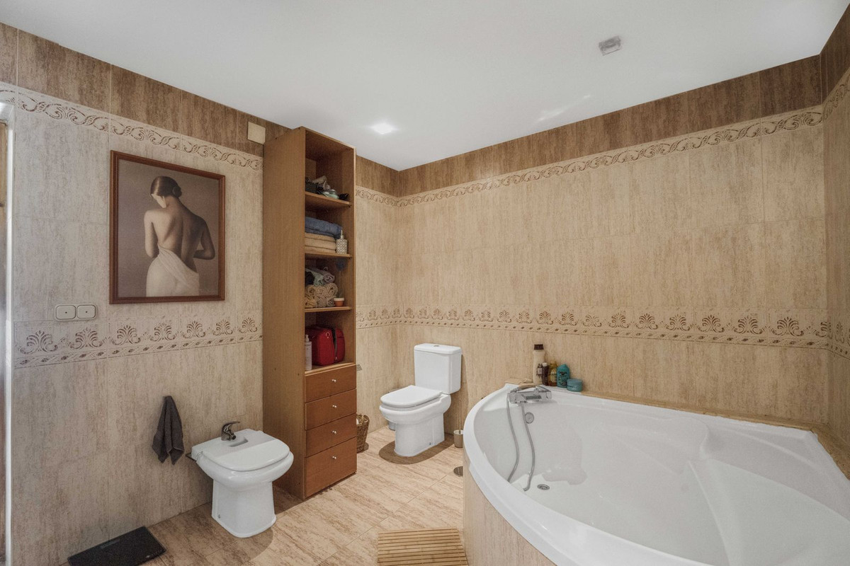 Se vende Adosada de 3 dormitorios en Costa Del Sol, Málaga, España