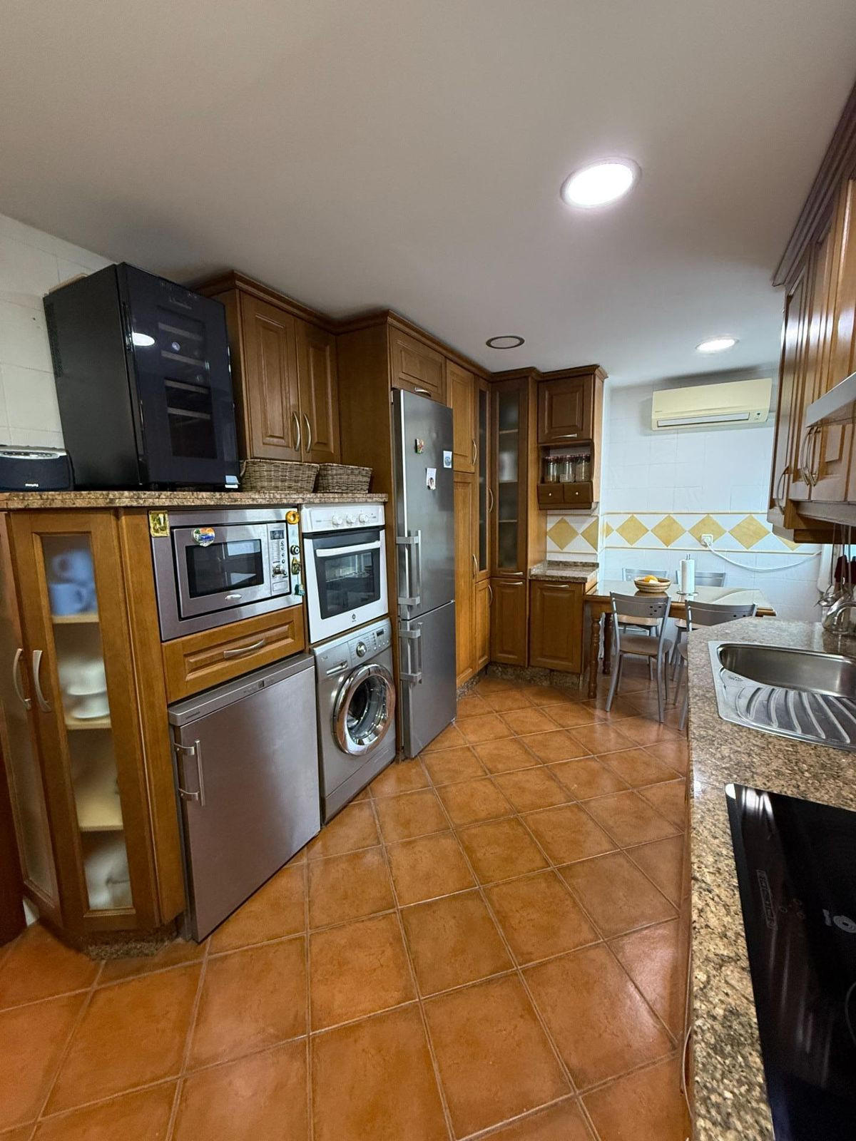 3 Bed Apartment for sale in Capuchinos Málaga Ciudad, Málaga, Spain