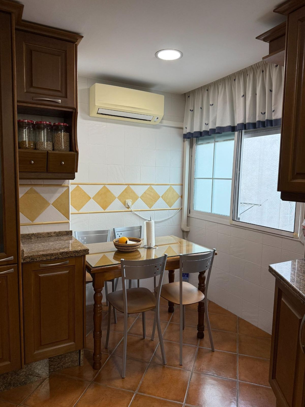 3 Bed Apartment for sale in Capuchinos Málaga Ciudad, Málaga, Spain