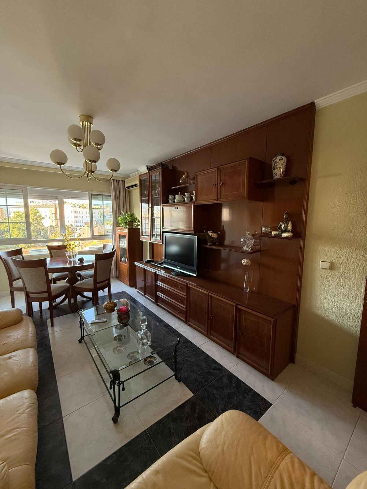 3 Bed Apartment for sale in Capuchinos Málaga Ciudad, Málaga, Spain