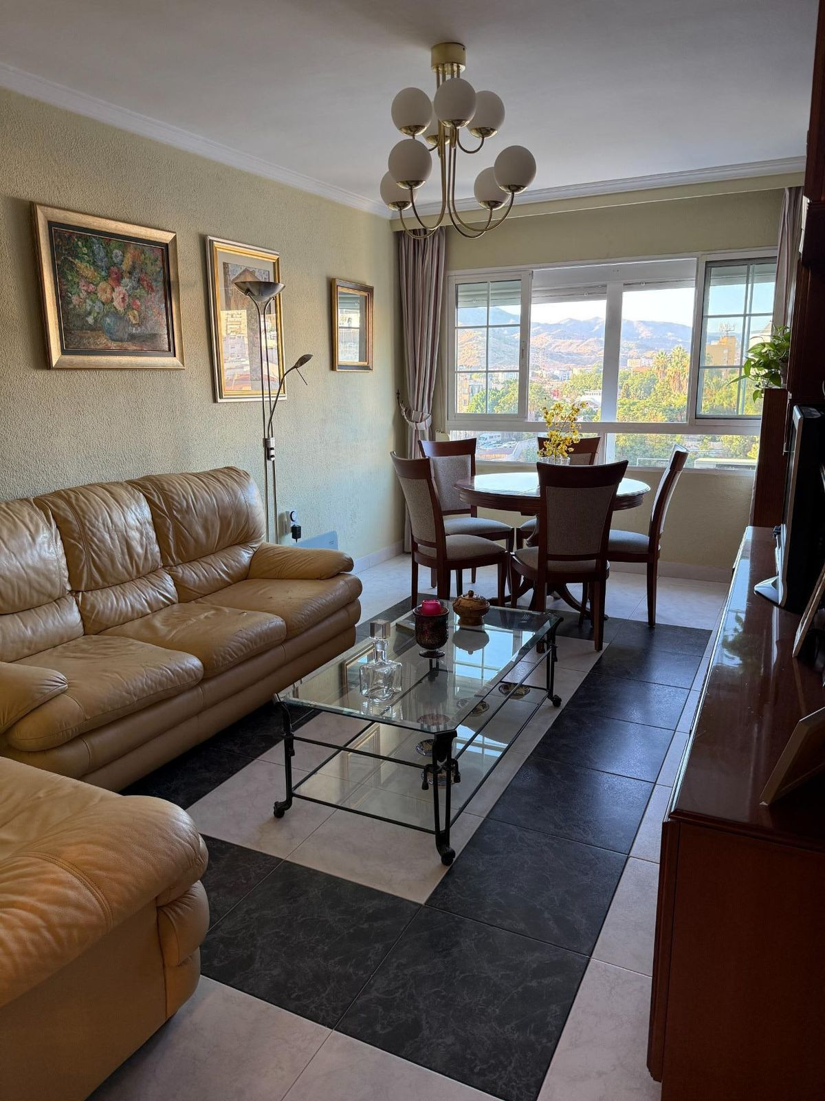 3 Bed Apartment for sale in Capuchinos Málaga Ciudad, Málaga, Spain