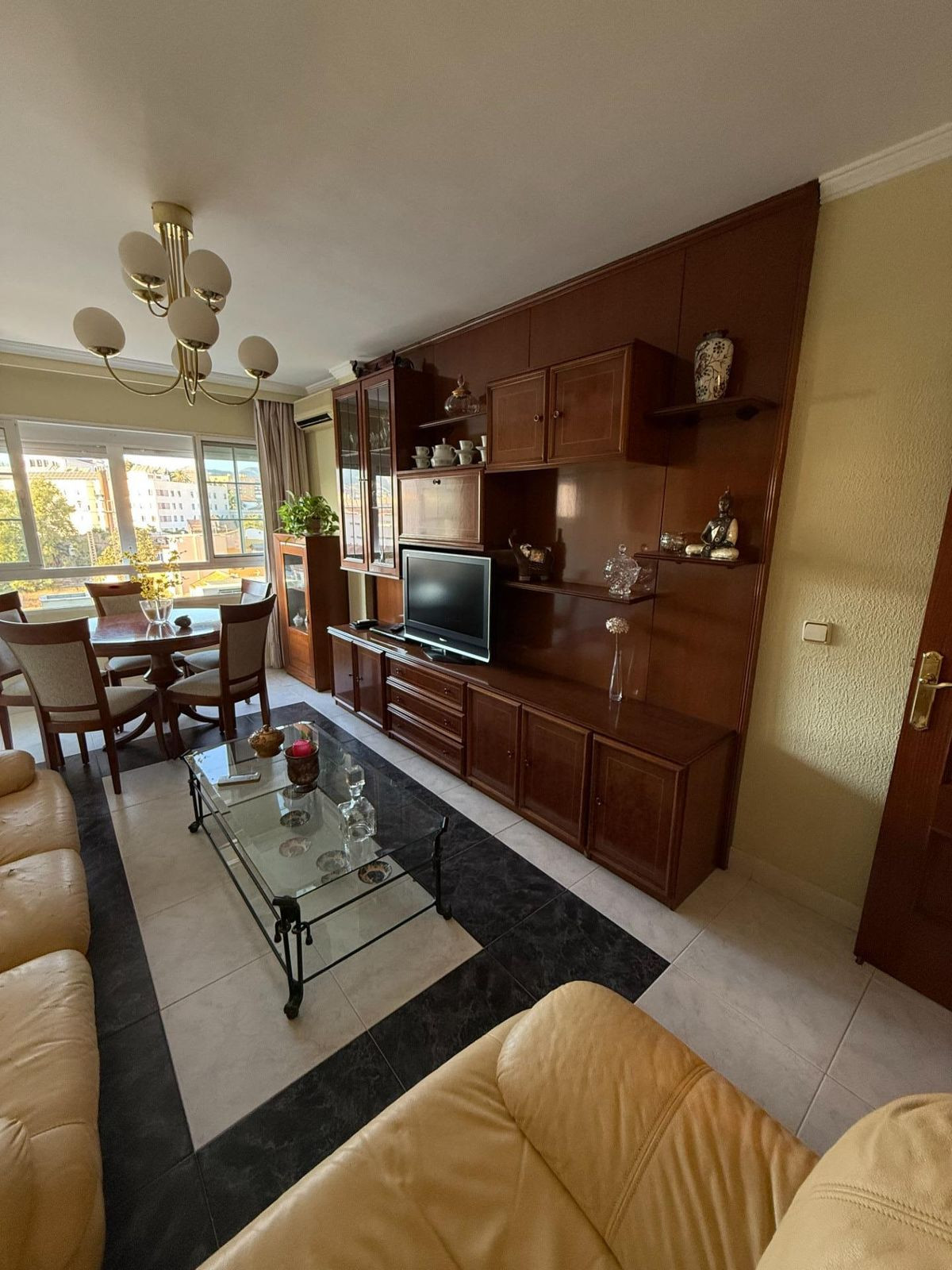 3 Bed Apartment for sale in Capuchinos Málaga Ciudad, Málaga, Spain