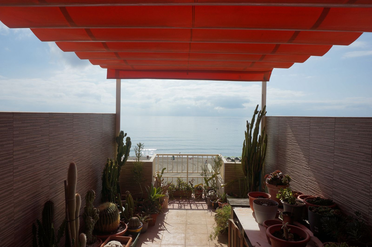 1 Bed Townhouse for sale in Torremolinos Costa Del Sol, Málaga, Spain