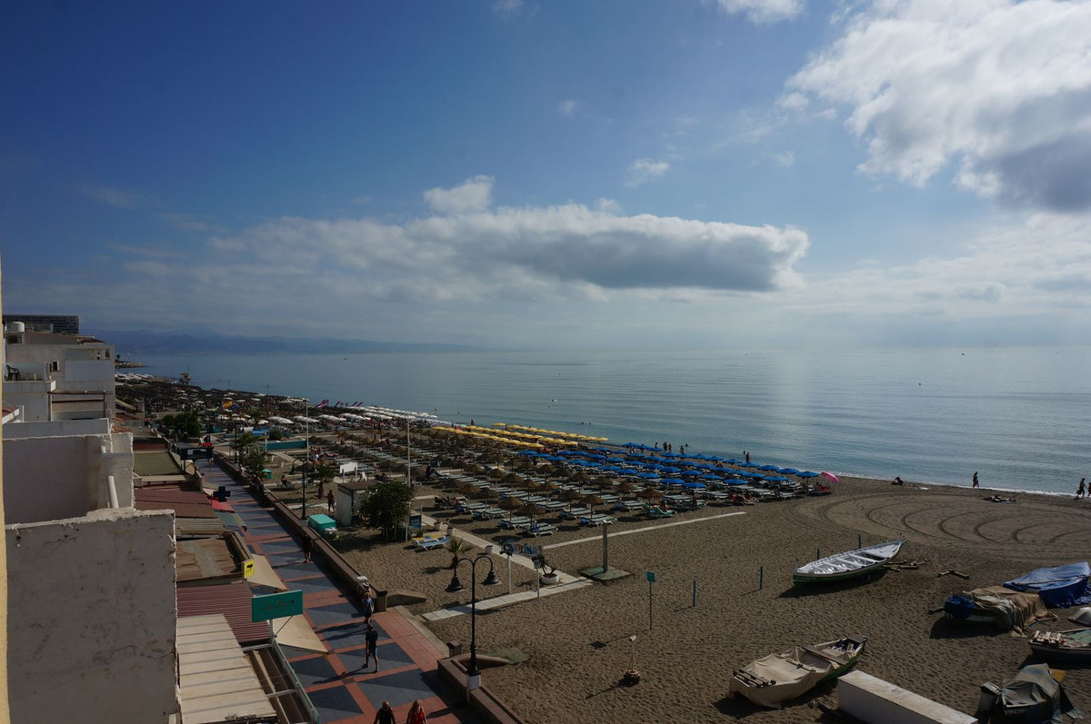 1 Bed Townhouse for sale in Torremolinos Costa Del Sol, Málaga, Spain