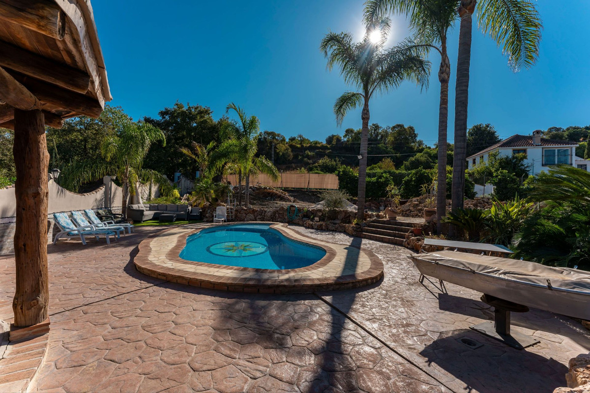 Se vende Villa - Chalet de 2 dormitorios en Costa Del Sol, Málaga, España