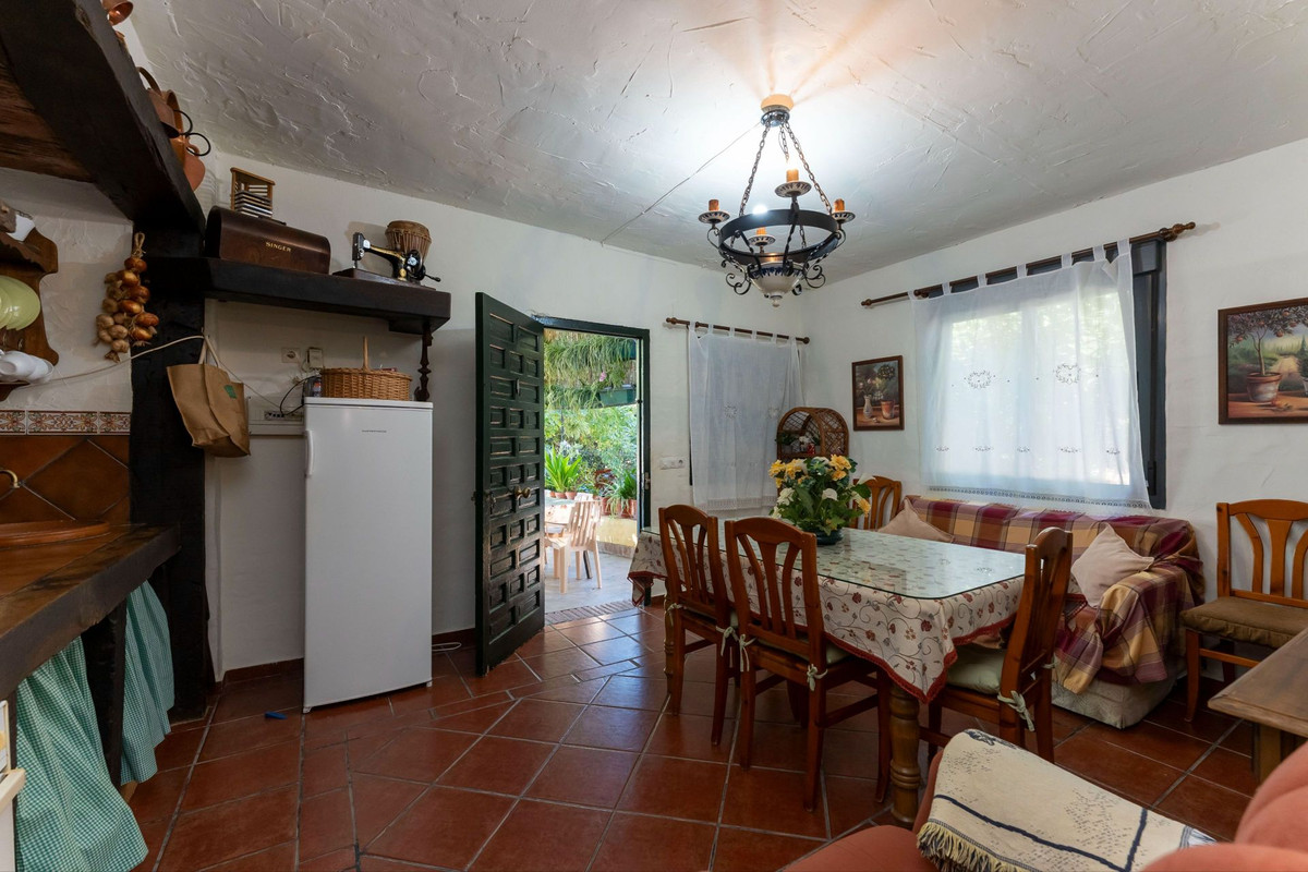 Se vende Villa - Chalet de 2 dormitorios en Costa Del Sol, Málaga, España