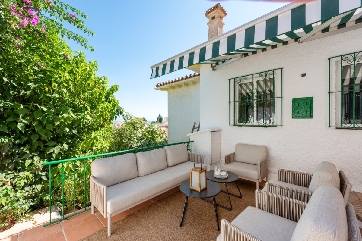 5 Bed Townhouse for sale in Torremolinos Costa Del Sol, Málaga, Spain