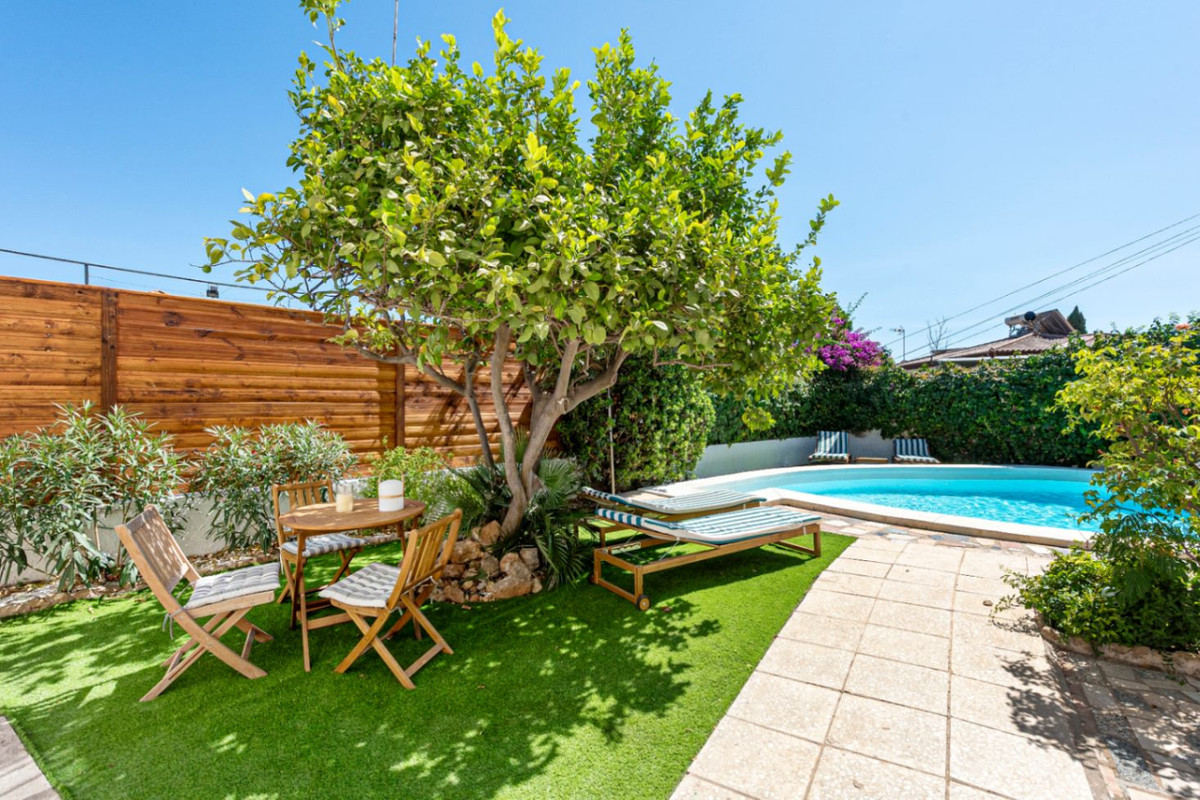 5 Bed Townhouse for sale in Torremolinos Costa Del Sol, Málaga, Spain