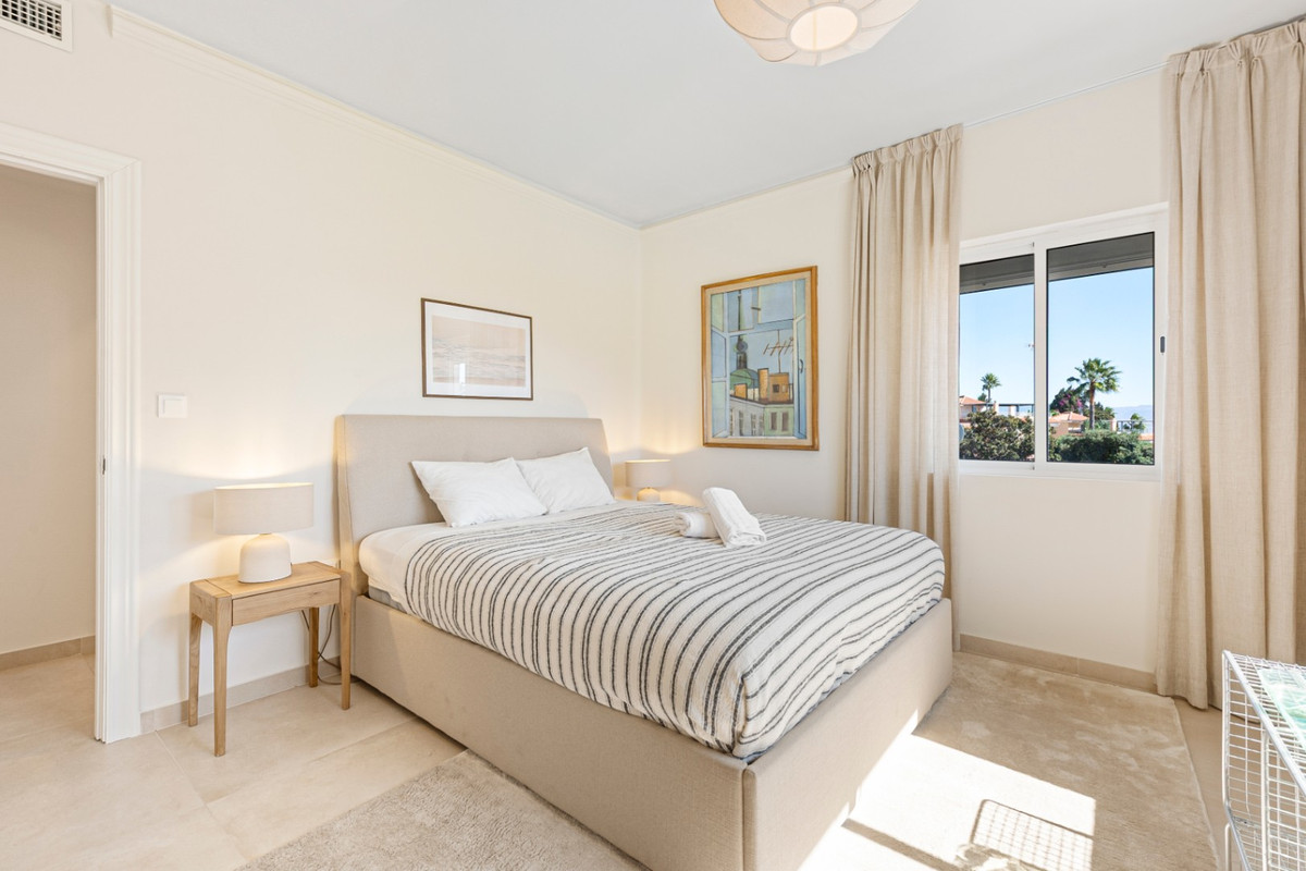 5 Bed Townhouse for sale in Torremolinos Costa Del Sol, Málaga, Spain