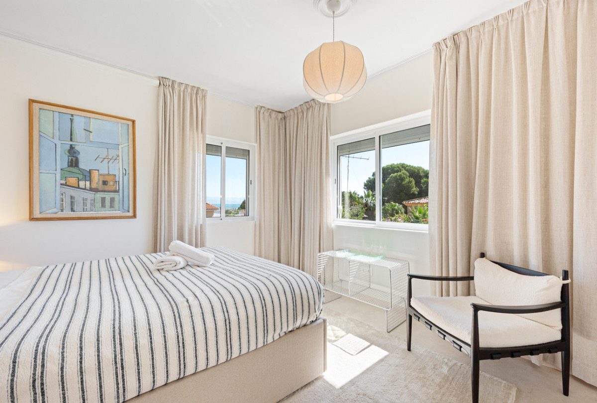 5 Bed Townhouse for sale in Torremolinos Costa Del Sol, Málaga, Spain