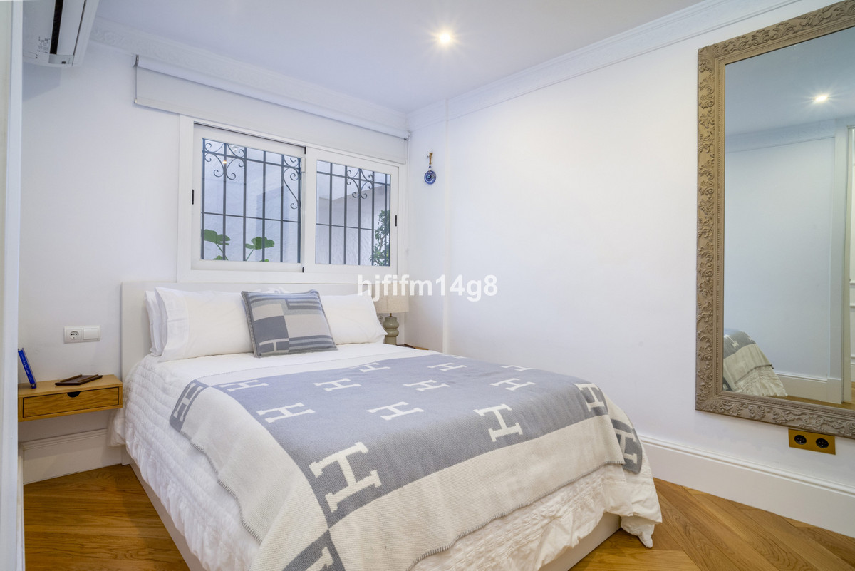 3 Bed Apartment for sale in Nueva Andalucía Costa Del Sol, Málaga, Spain