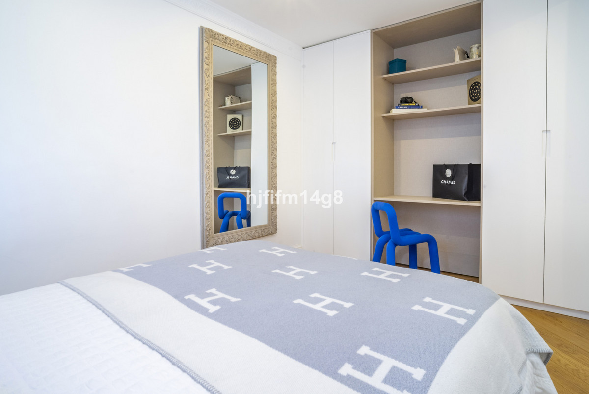 3 Bed Apartment for sale in Nueva Andalucía Costa Del Sol, Málaga, Spain