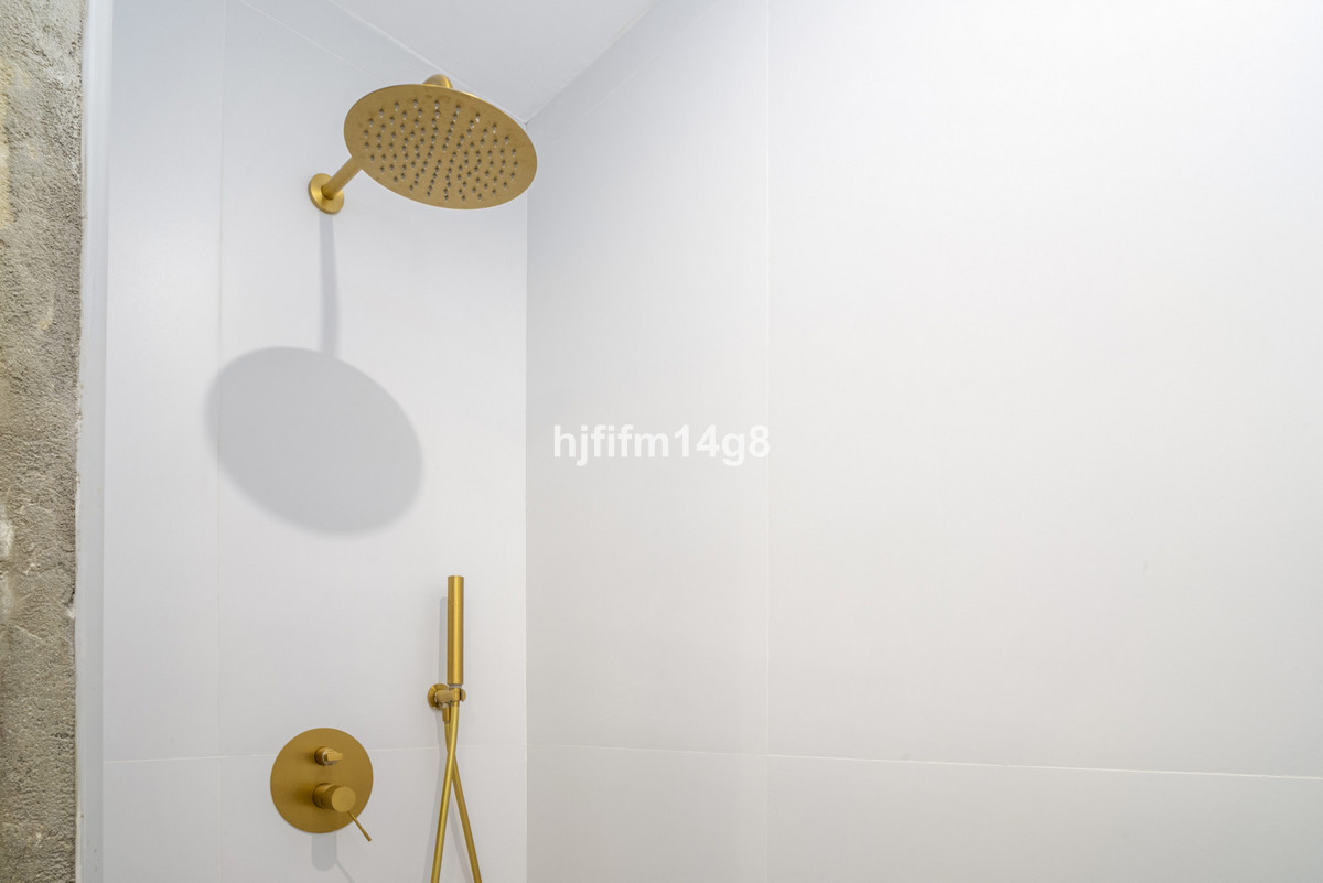 3 Bed Apartment for sale in Nueva Andalucía Costa Del Sol, Málaga, Spain