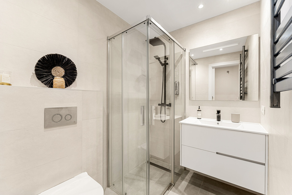4 Bed Apartment for sale in San Pedro De Alcántara Costa Del Sol, Málaga, Spain