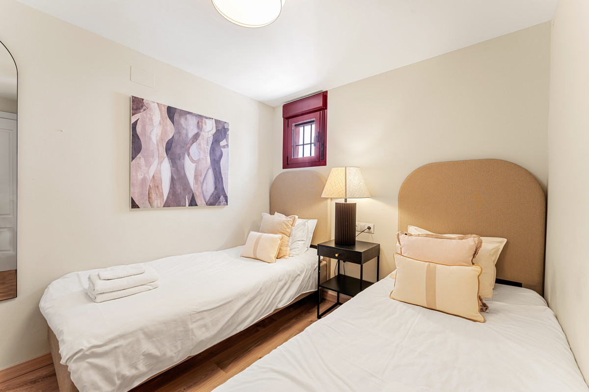 4 Bed Apartment for sale in San Pedro De Alcántara Costa Del Sol, Málaga, Spain